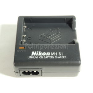 Caricabatterie Nikon MH-61 EN-EL5 per batterie P530 P520 P510 P500 P100 P5000 P5100